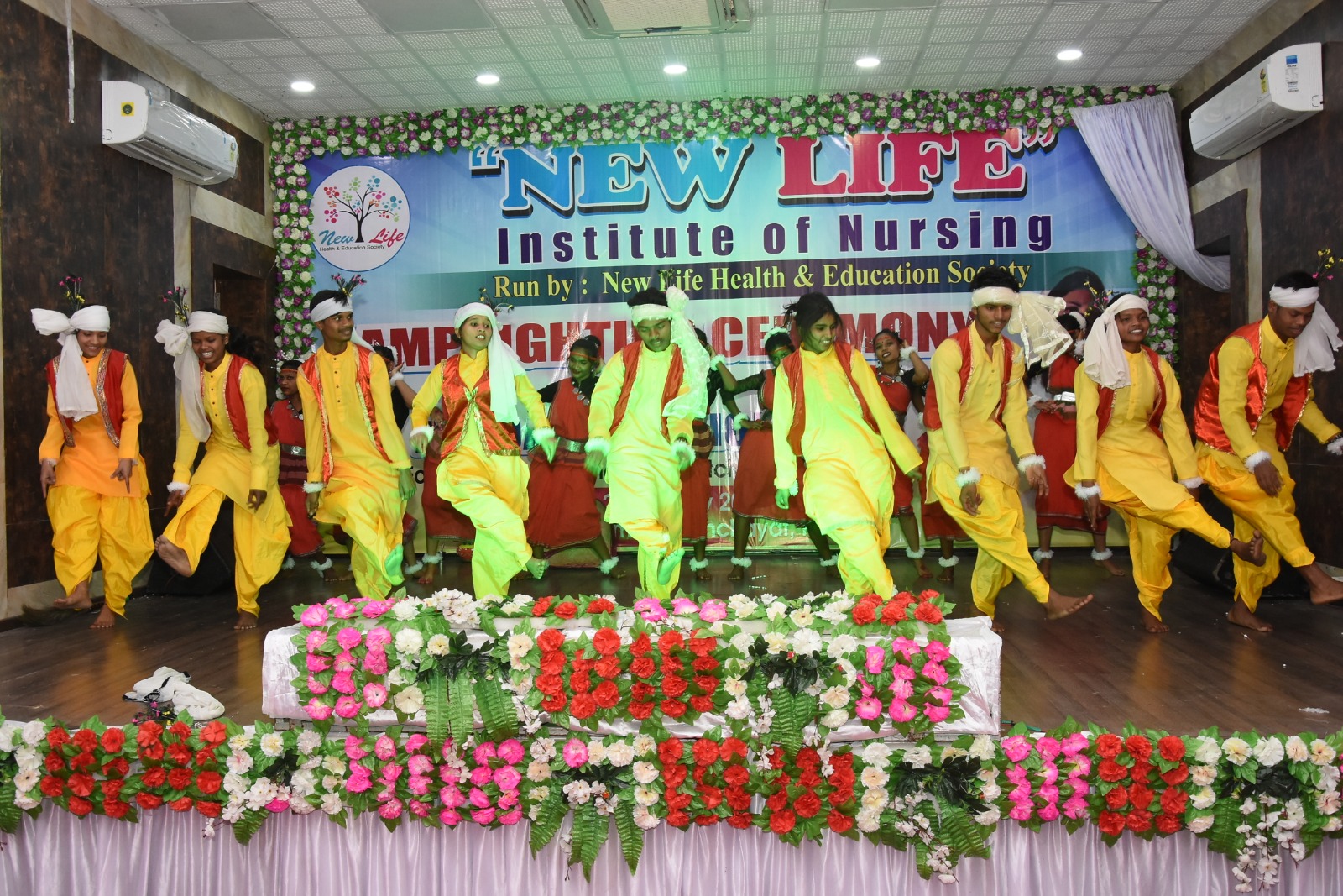 Experienced Faculty & Mentors